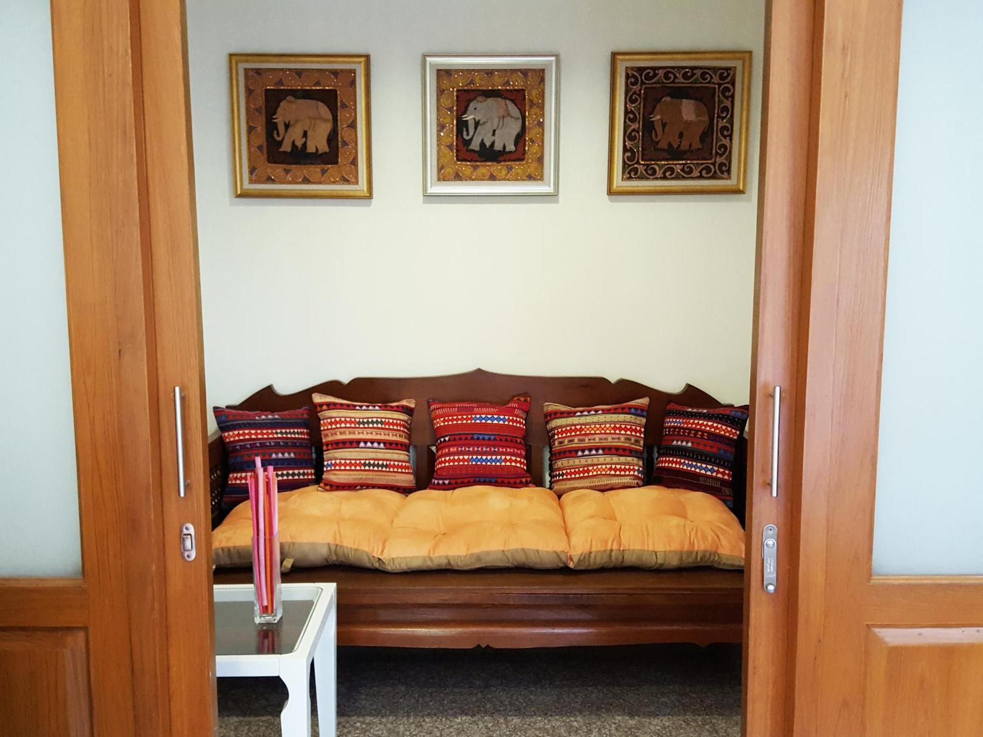 Bed And Terrace Guesthouse Чиангмай Экстерьер фото