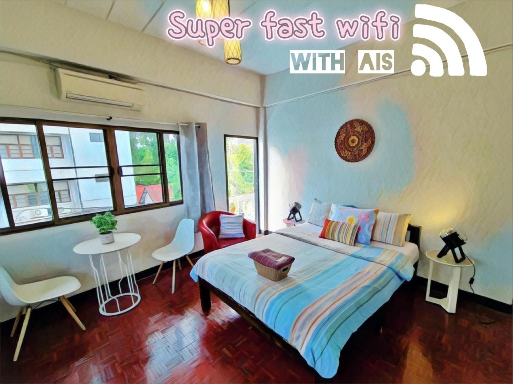 Bed And Terrace Guesthouse Чиангмай Экстерьер фото